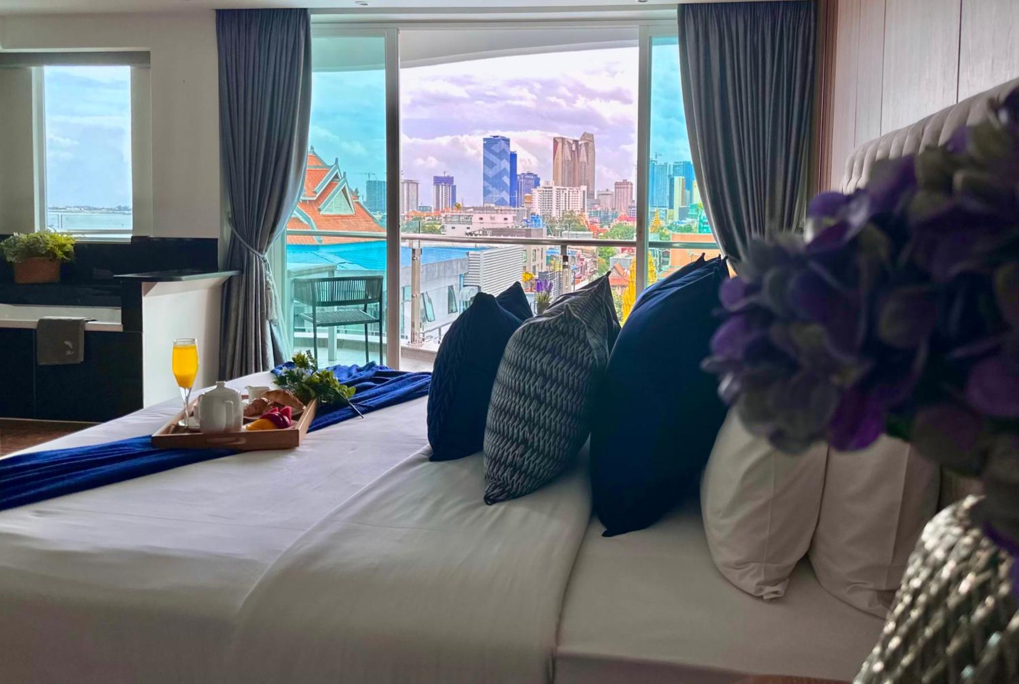 Harmony Phnom Penh Hotel Екстериор снимка