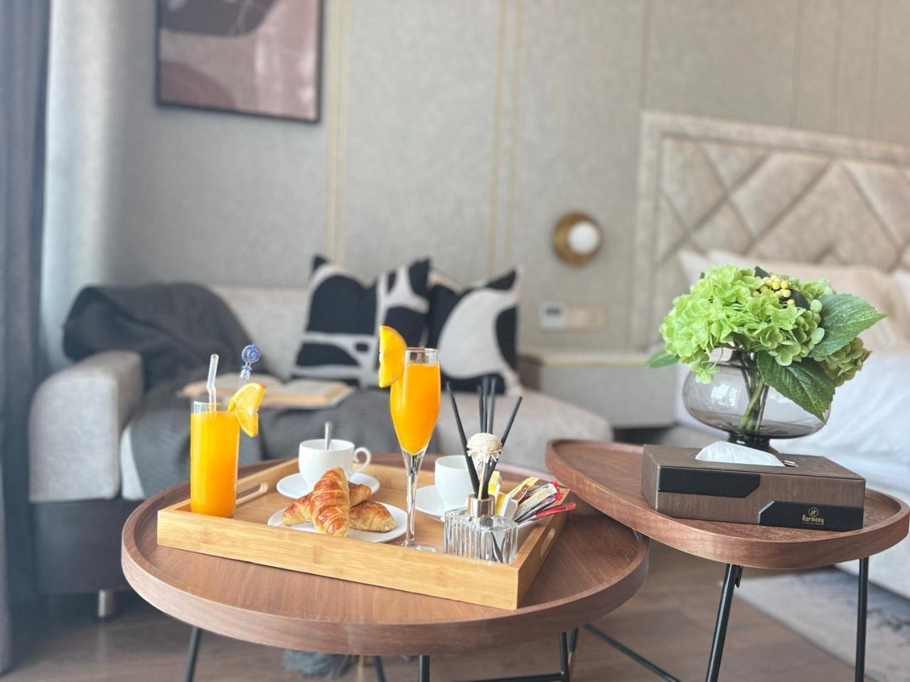 Harmony Phnom Penh Hotel Екстериор снимка