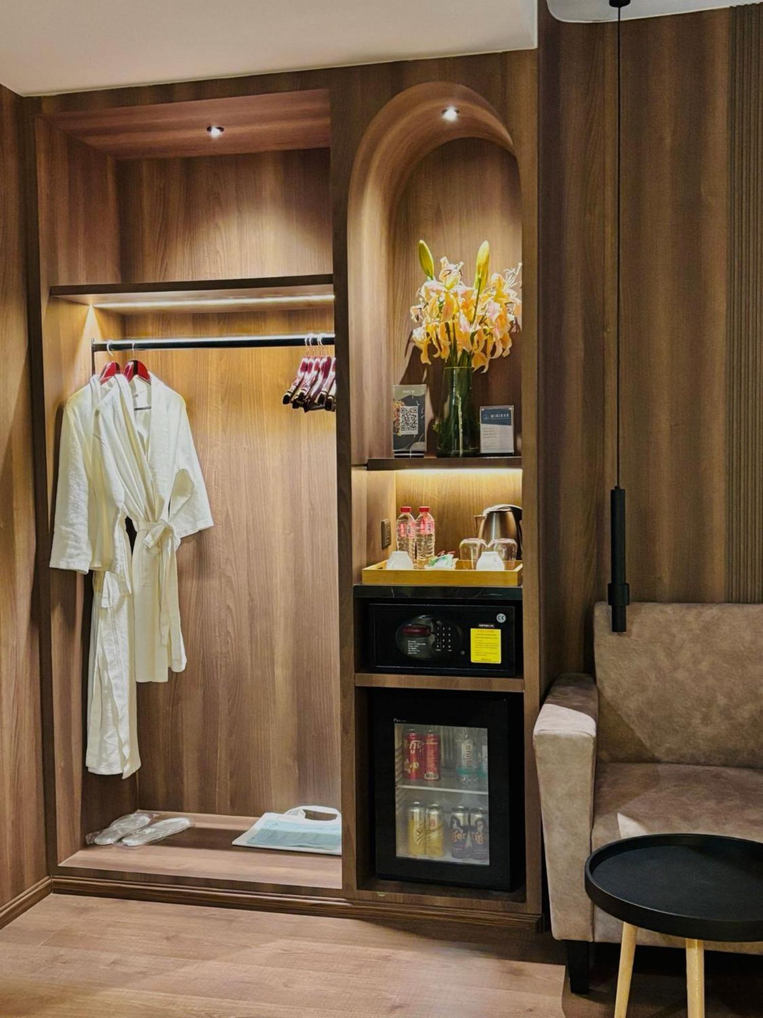 Harmony Phnom Penh Hotel Екстериор снимка