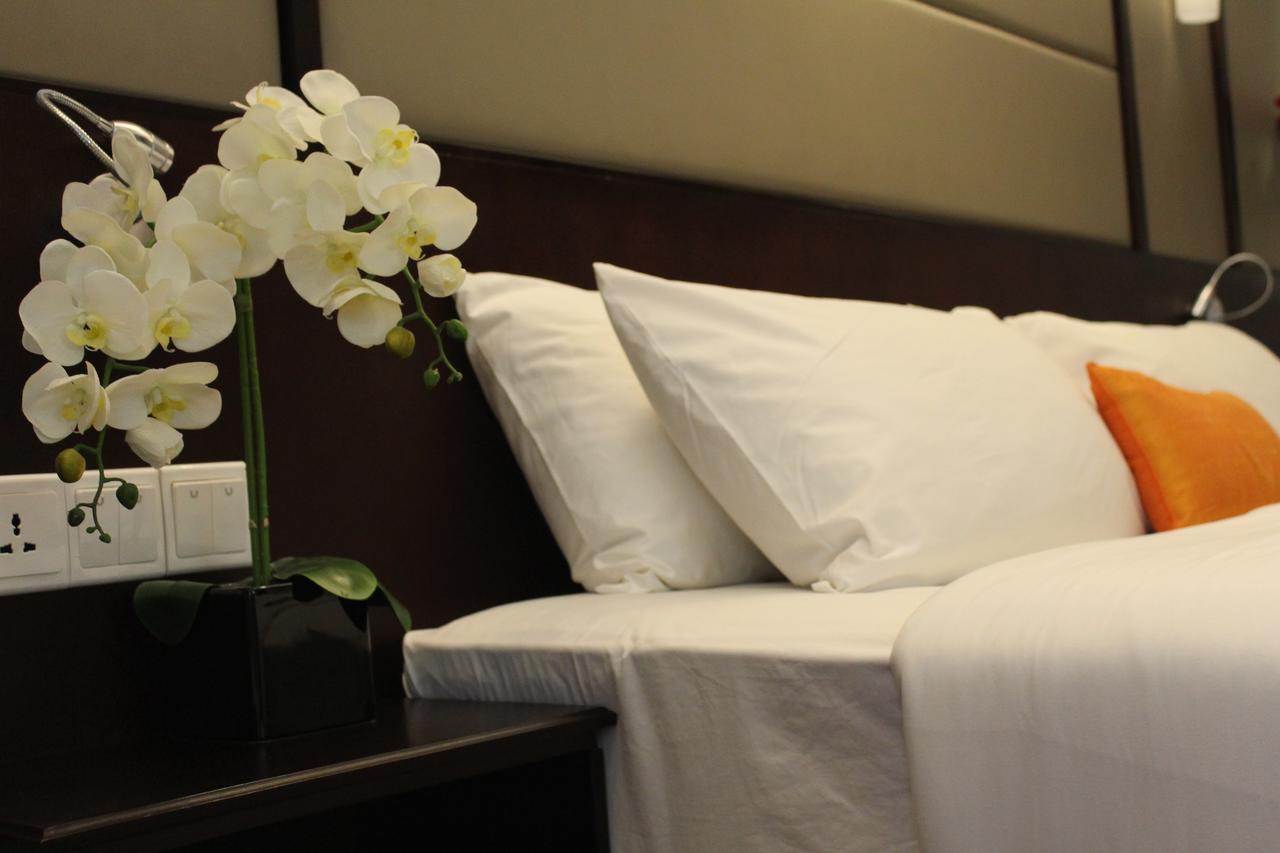 Harmony Phnom Penh Hotel Екстериор снимка